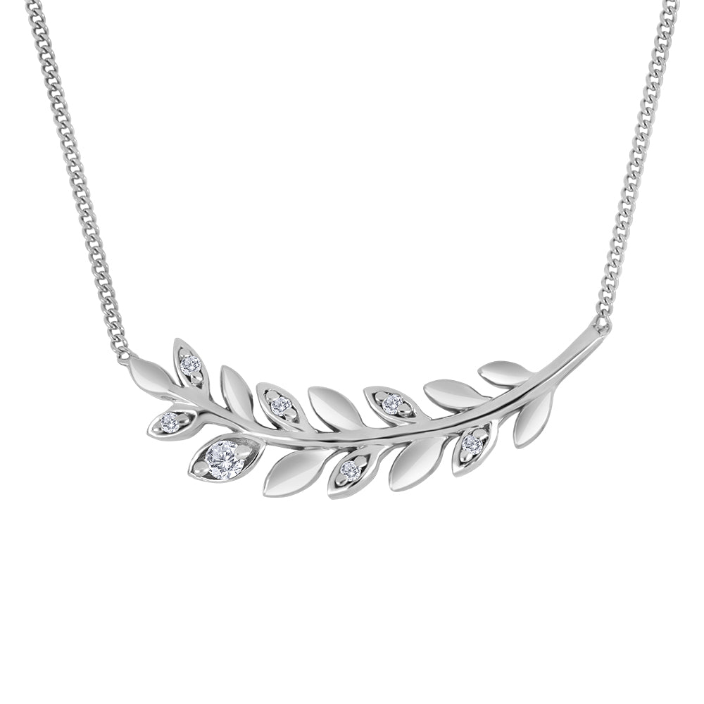10 Karat 0.02TDW Diamond Necklace, 18"