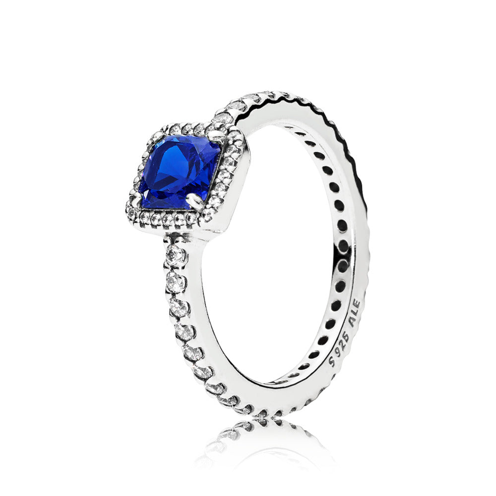 Pandora Ring; Timeless Eleganc