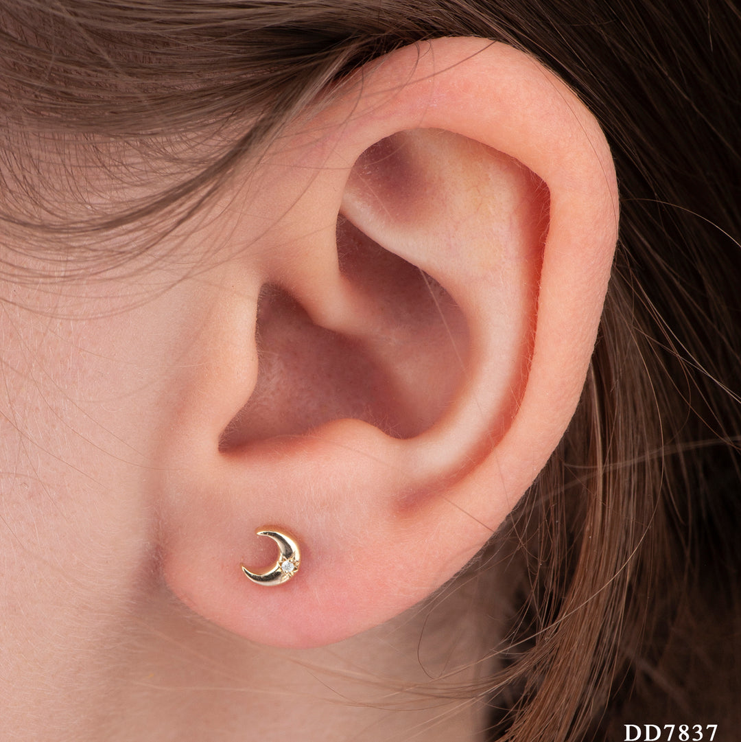 10K Crescent Moon Earrings 0.01TDW