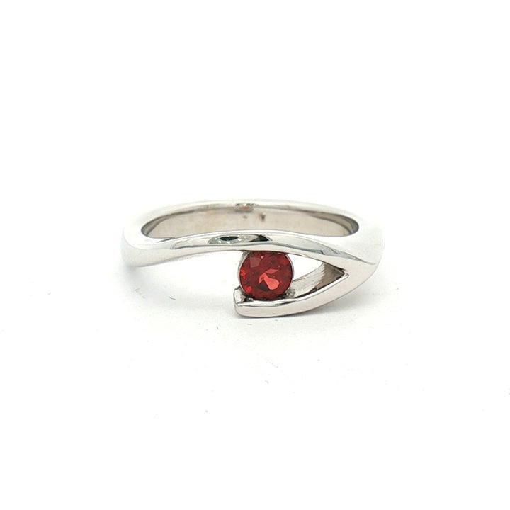 Round Garnet Ring