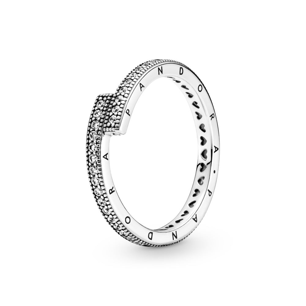 Pandora Sparkling Overlapping Ring, size 5.0
