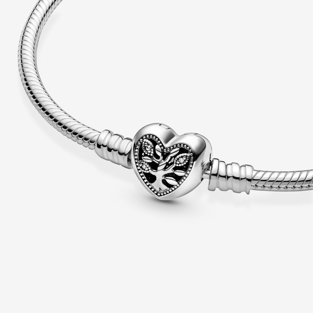 Pandora Moments Family Tree Heart Clasp Snake Chain Bracelet, 7.1"