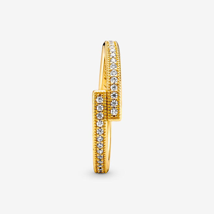 Pandora Sparkling Overlapping Ring
