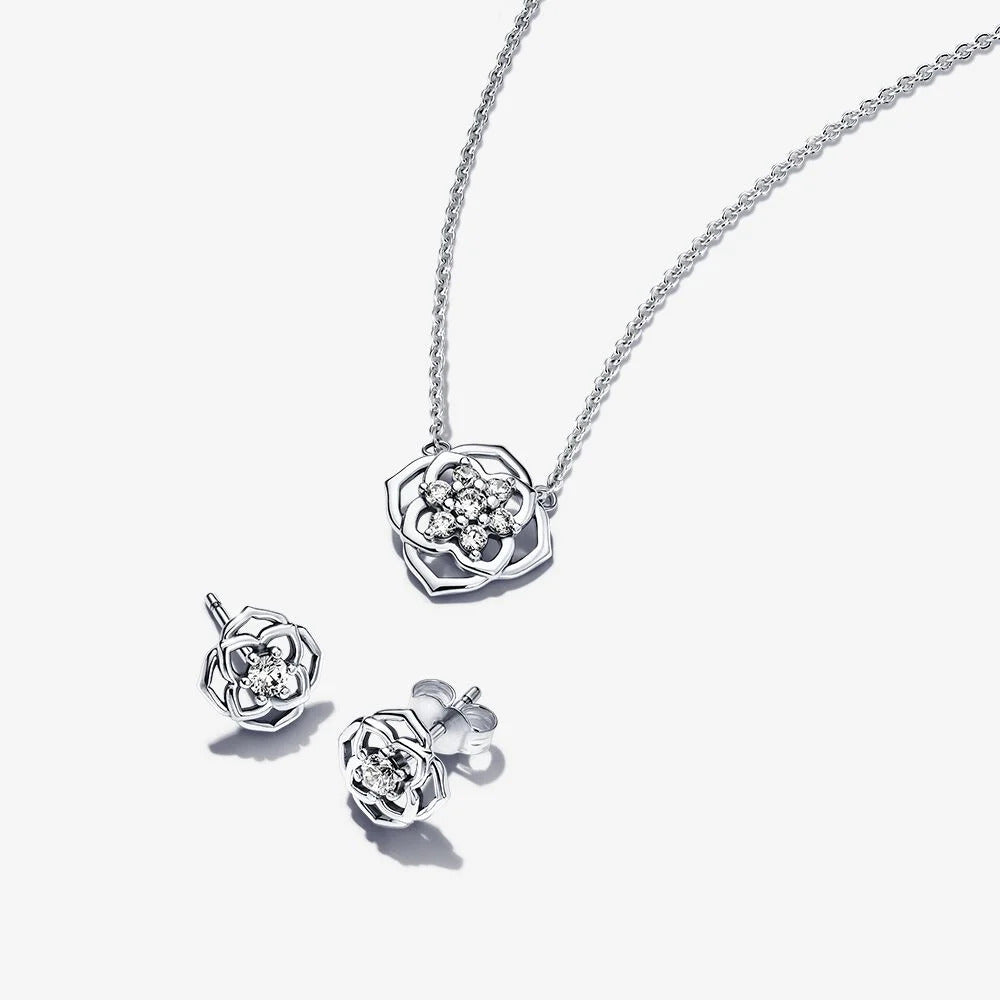 Rose Petals Jewelry Gift Set, 17.7"