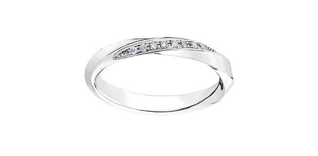10 Karat Band  0.05 CT tw