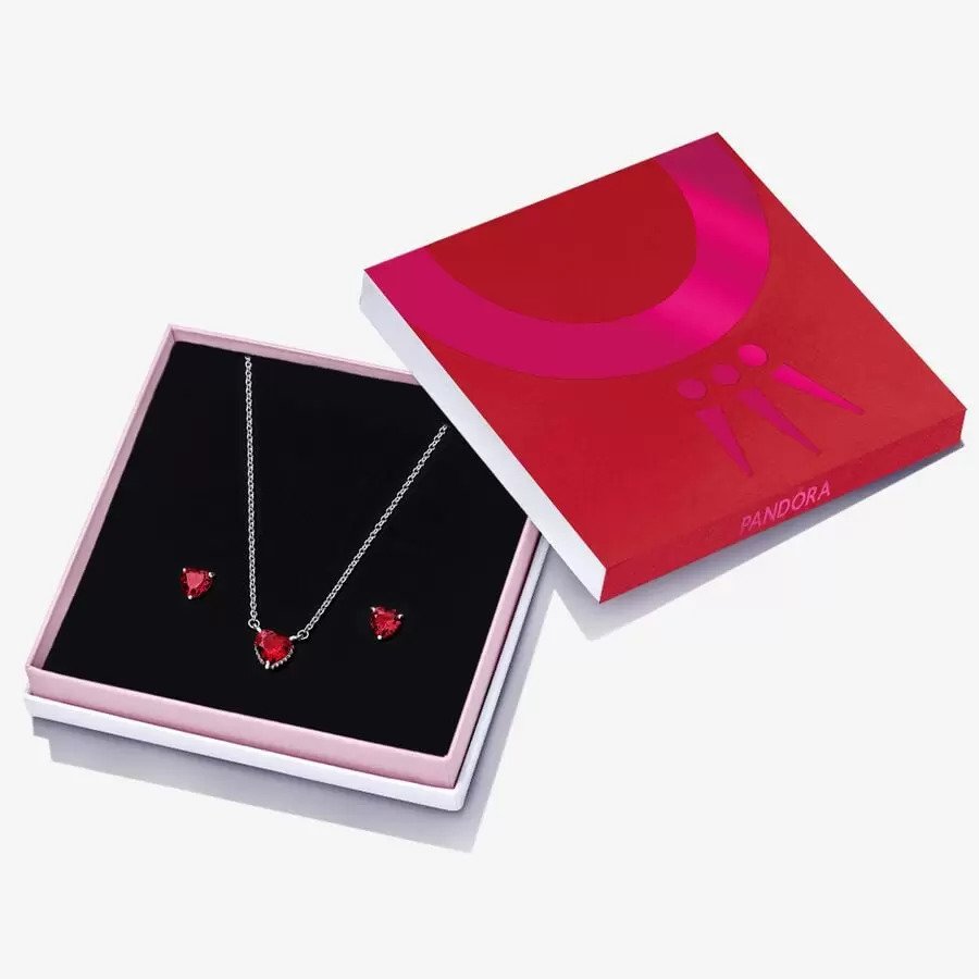 Pandora Sparkling Red Heart Gift Set