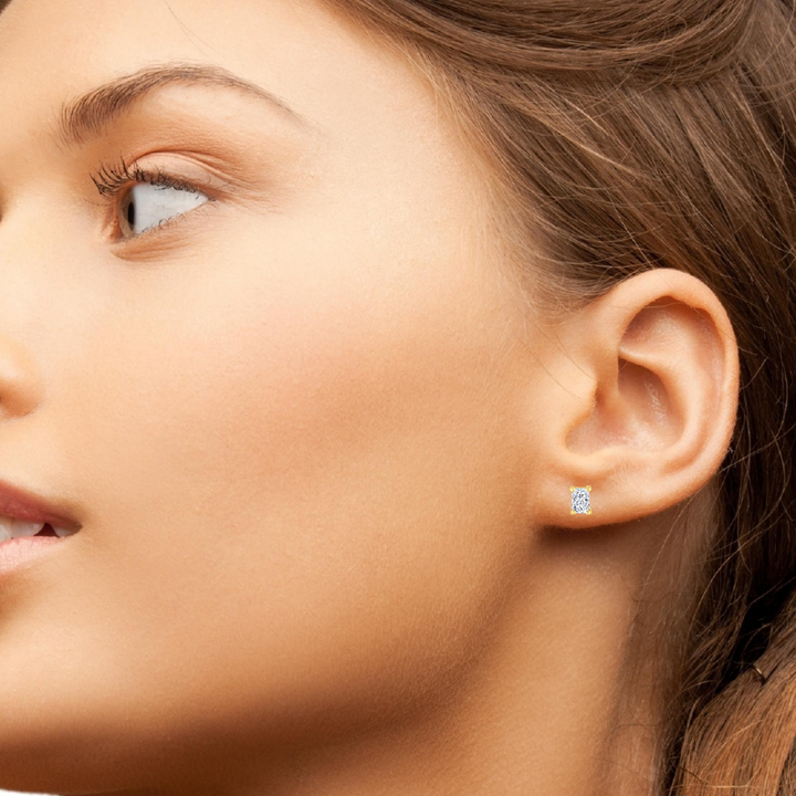 10k yellow gold stud earrings