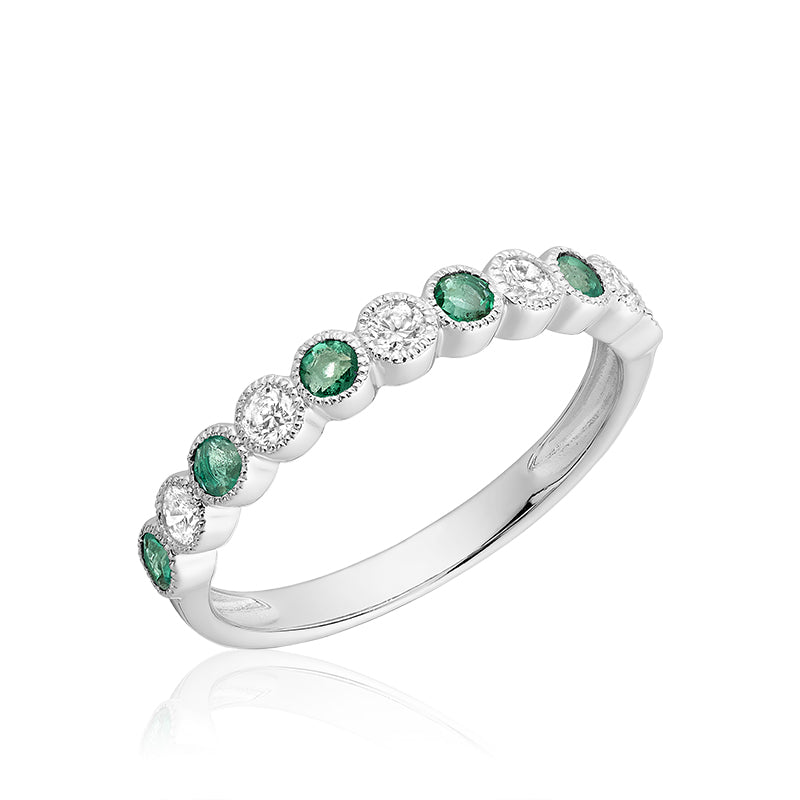 10K Diamond & Emerald Ring