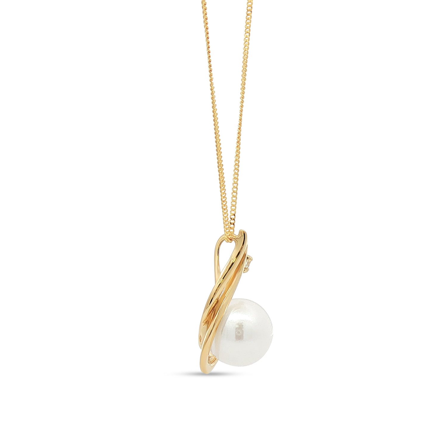 Fire & Ice 10k Yellow Gold Pearl & Canadian Diamond Pendant