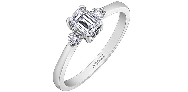 18kMaple Leaf Diamonds Engagement Ring