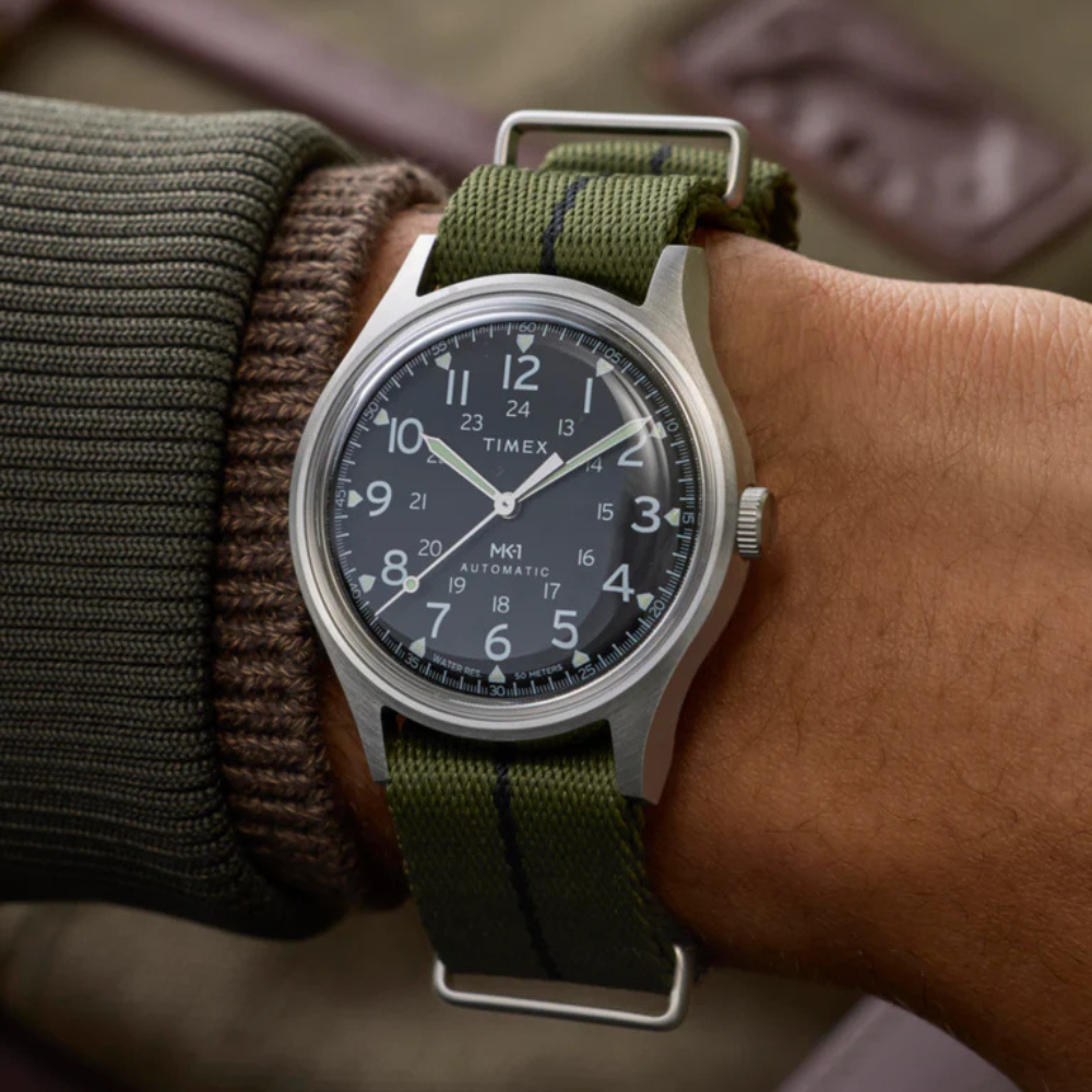 Classic Field Watch Design, Po