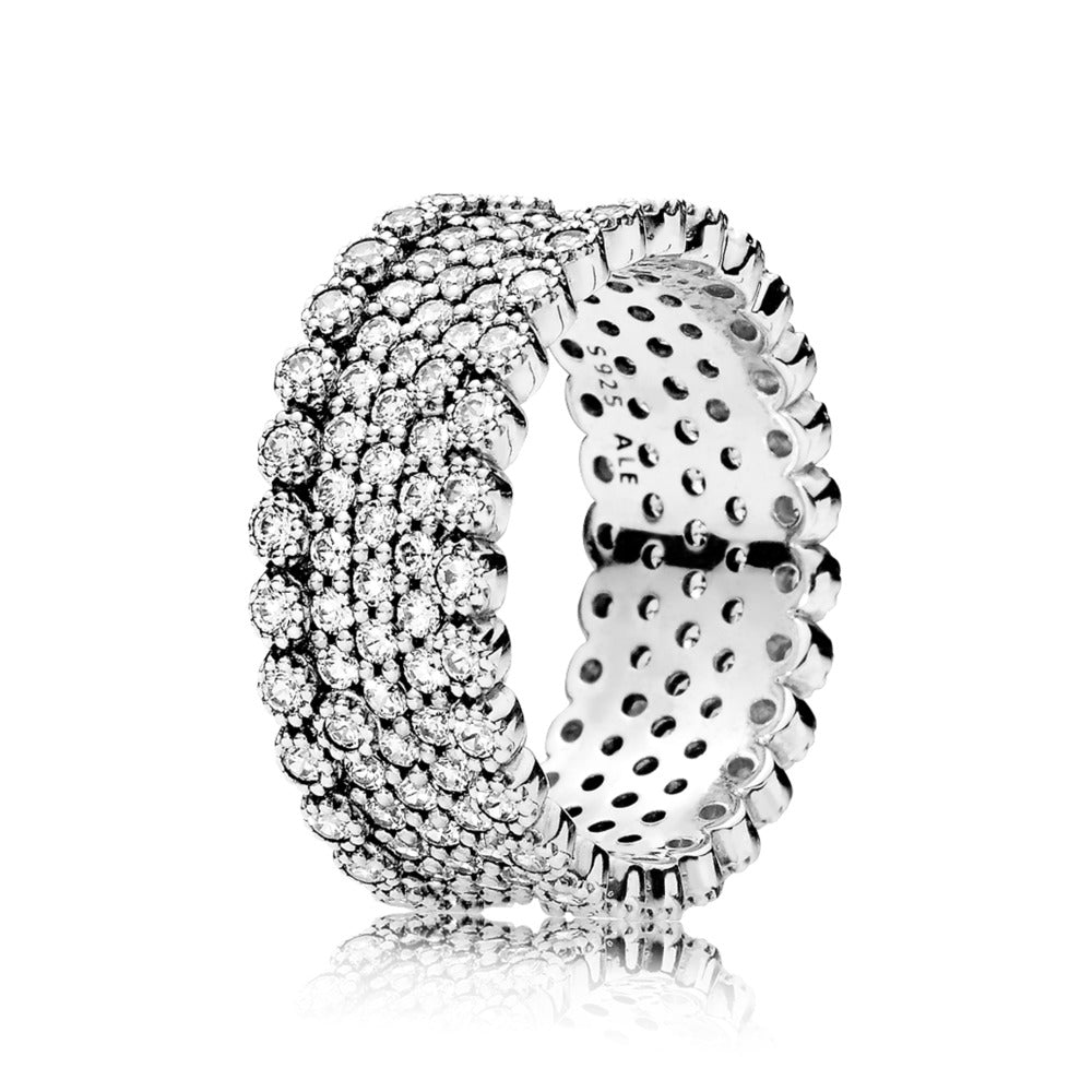 Pandora Ring; Lavish Sparkle,