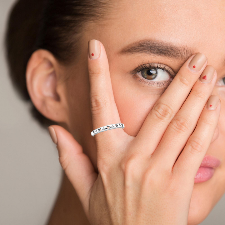 10 Karat Diamonds Heart Ring, 0.02 TDW