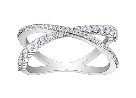 10 Karat Diamond Contemporary Ring, 0.09 TDW