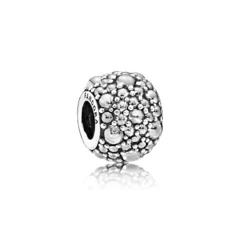 Charm Shimmering Droplets with